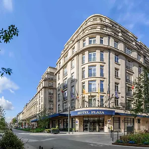 Le Plaza Hotel